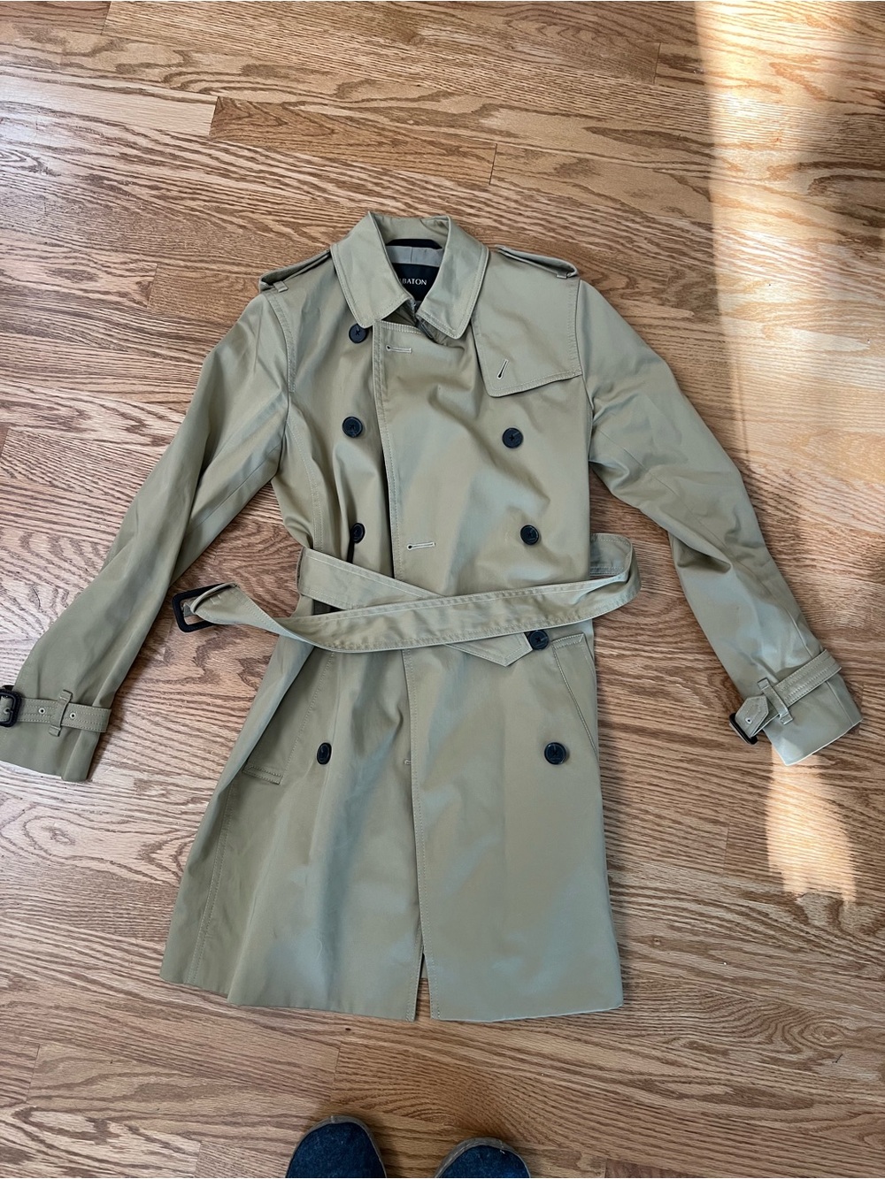 Babaton Double-Breasted Trench Coat in Khaki